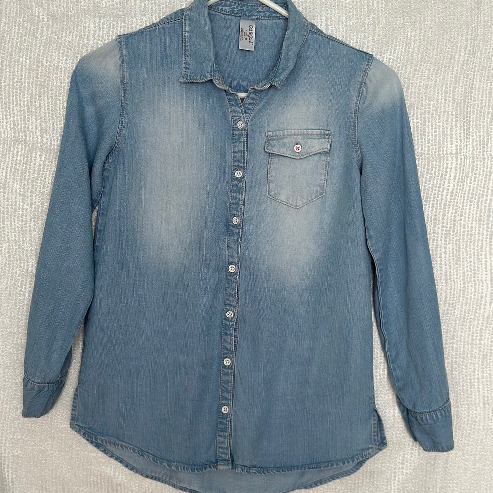 Cat & Jack, chambray button down shirt, size L(10-12)